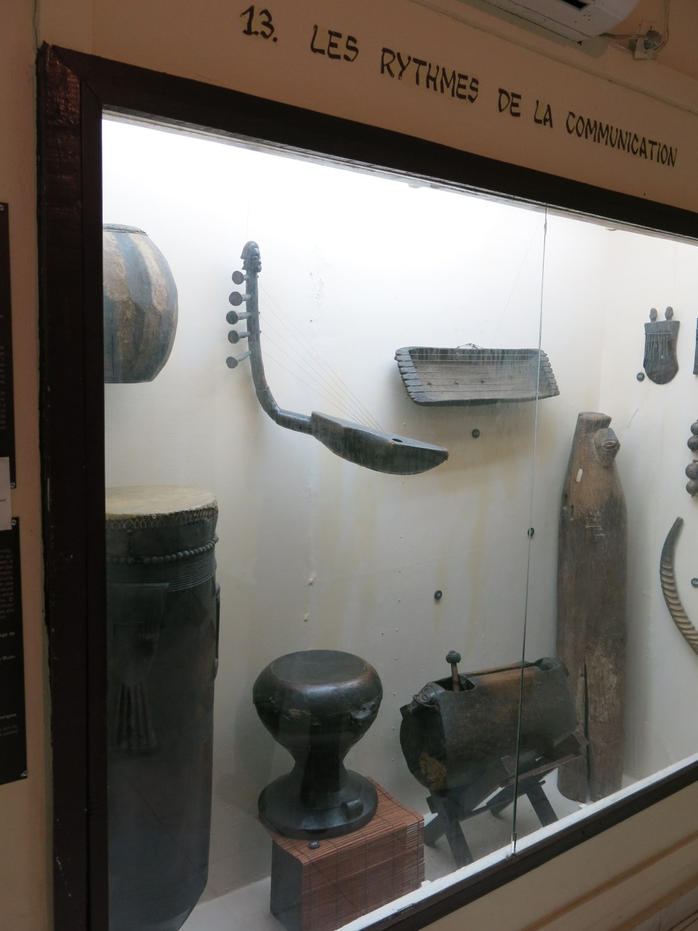 Nachrichtentrommel im "Musée National de Kinshasa" 