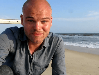 Der letzte Eintrag am Strand von Pointe Noire; 4.4.